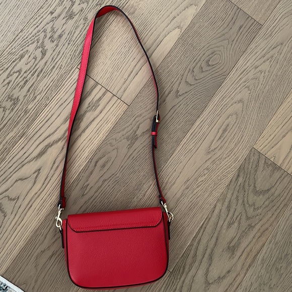 PIUMELLI- Brand new crossbody bag - Picture 4 of 7